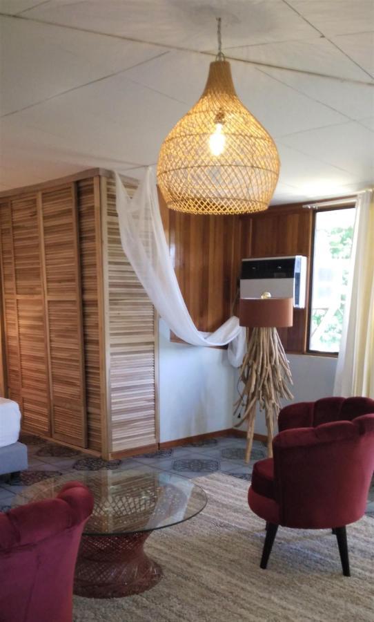 Space One Manuel Antonio Exterior photo