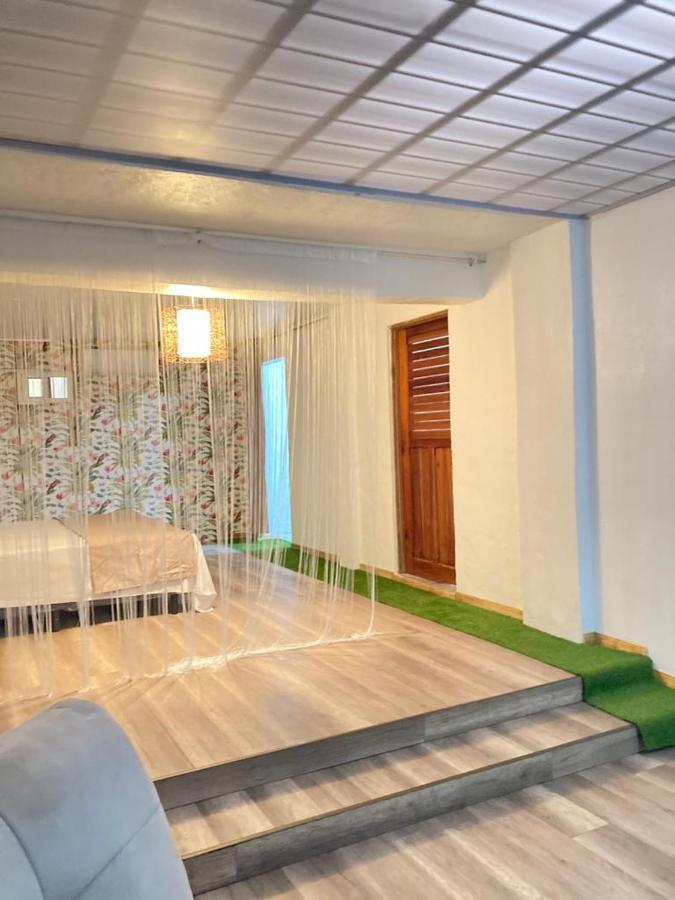 Space One Manuel Antonio Exterior photo